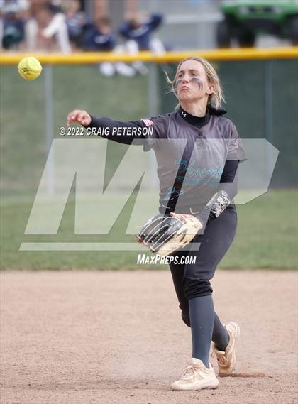 Thumbnail 1 in Uintah @ Farmington photogallery.