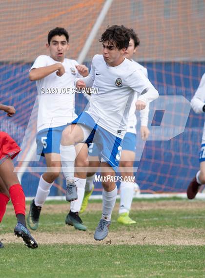 Thumbnail 2 in Lee [Robert E.] vs MacArthur [Douglas] (NEISD Soccer Tournament) photogallery.