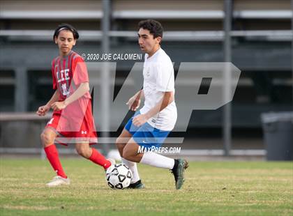 Thumbnail 3 in Lee [Robert E.] vs MacArthur [Douglas] (NEISD Soccer Tournament) photogallery.