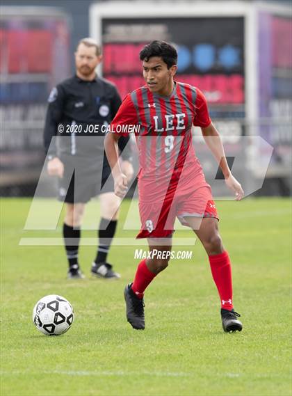 Thumbnail 1 in Lee [Robert E.] vs MacArthur [Douglas] (NEISD Soccer Tournament) photogallery.