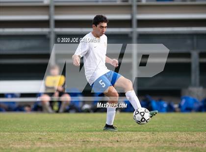 Thumbnail 2 in Lee [Robert E.] vs MacArthur [Douglas] (NEISD Soccer Tournament) photogallery.