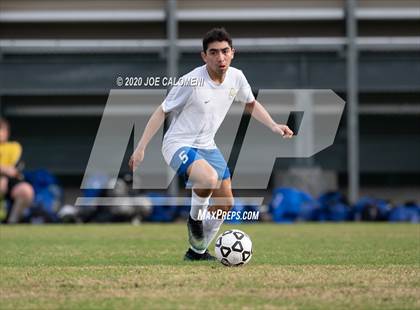 Thumbnail 1 in Lee [Robert E.] vs MacArthur [Douglas] (NEISD Soccer Tournament) photogallery.