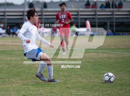 Thumbnail 2 in Lee [Robert E.] vs MacArthur [Douglas] (NEISD Soccer Tournament) photogallery.