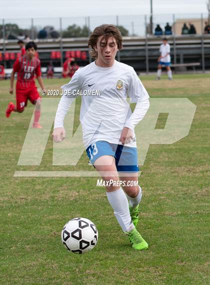 Thumbnail 2 in Lee [Robert E.] vs MacArthur [Douglas] (NEISD Soccer Tournament) photogallery.