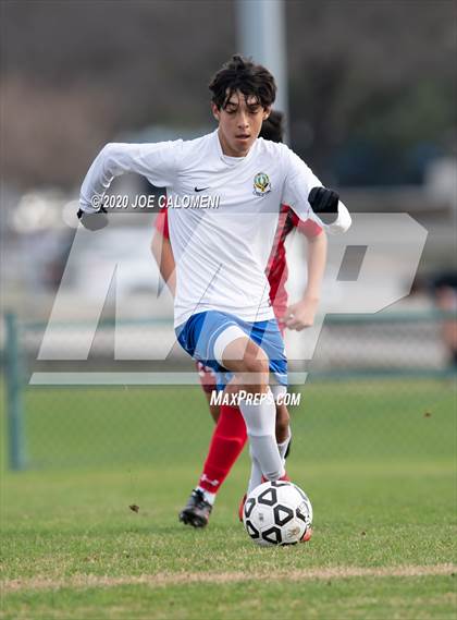 Thumbnail 3 in Lee [Robert E.] vs MacArthur [Douglas] (NEISD Soccer Tournament) photogallery.