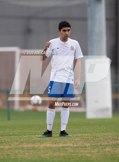 Thumbnail 1 in Lee [Robert E.] vs MacArthur [Douglas] (NEISD Soccer Tournament) photogallery.