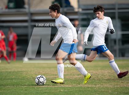 Thumbnail 3 in Lee [Robert E.] vs MacArthur [Douglas] (NEISD Soccer Tournament) photogallery.