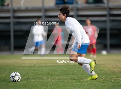 Thumbnail 2 in Lee [Robert E.] vs MacArthur [Douglas] (NEISD Soccer Tournament) photogallery.