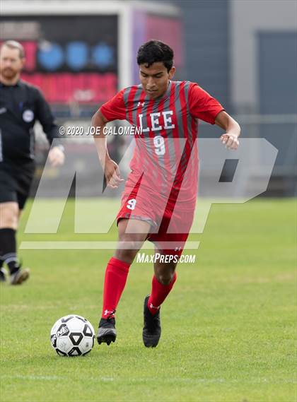 Thumbnail 1 in Lee [Robert E.] vs MacArthur [Douglas] (NEISD Soccer Tournament) photogallery.