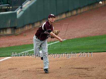 Thumbnail 2 in Brenham vs. Round Rock (Rock Hardball Classic) photogallery.