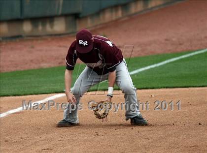 Thumbnail 2 in Brenham vs. Round Rock (Rock Hardball Classic) photogallery.