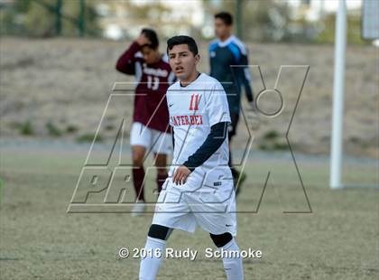 Thumbnail 2 in Rancho Buena Vista vs Mater Dei photogallery.