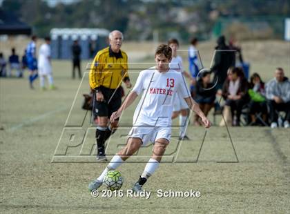 Thumbnail 3 in Rancho Buena Vista vs Mater Dei photogallery.