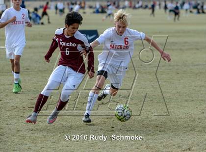 Thumbnail 2 in Rancho Buena Vista vs Mater Dei photogallery.