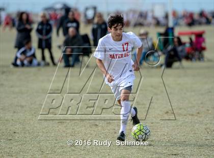 Thumbnail 3 in Rancho Buena Vista vs Mater Dei photogallery.