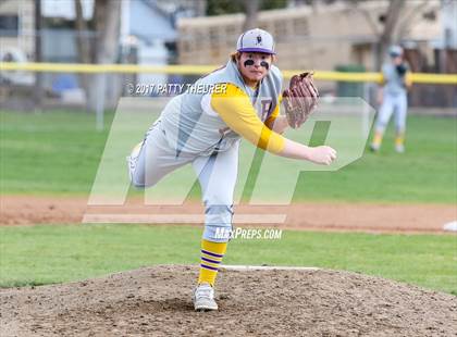 Thumbnail 2 in Burns vs. New Plymouth (Treasure Valley Invitational) photogallery.