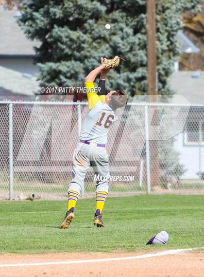 Thumbnail 1 in Burns vs. New Plymouth (Treasure Valley Invitational) photogallery.