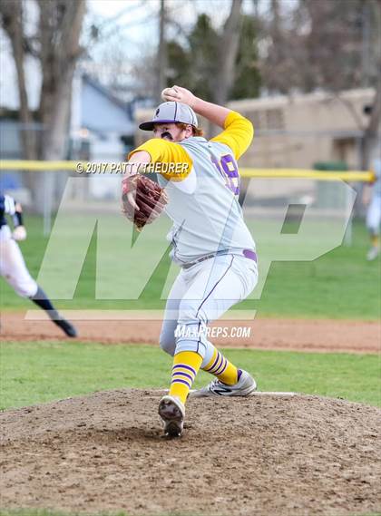 Thumbnail 3 in Burns vs. New Plymouth (Treasure Valley Invitational) photogallery.