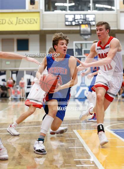 Thumbnail 1 in Richfield vs. Manti (UHSAA 3A Championship) photogallery.