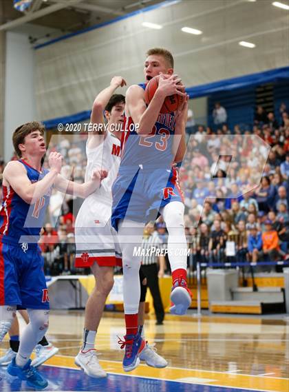 Thumbnail 2 in Richfield vs. Manti (UHSAA 3A Championship) photogallery.
