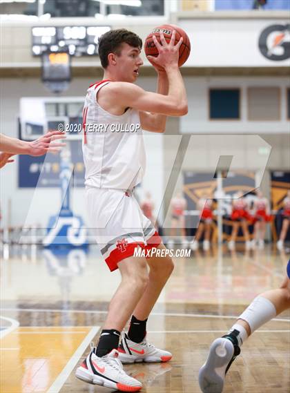 Thumbnail 1 in Richfield vs. Manti (UHSAA 3A Championship) photogallery.