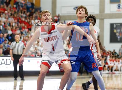 Thumbnail 1 in Richfield vs. Manti (UHSAA 3A Championship) photogallery.
