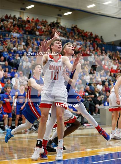 Thumbnail 2 in Richfield vs. Manti (UHSAA 3A Championship) photogallery.