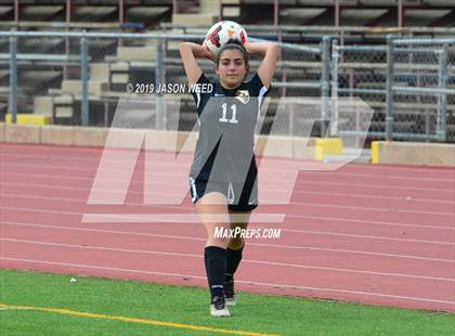 Thumbnail 2 in California vs. Clovis West photogallery.