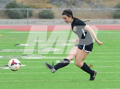 Thumbnail 1 in California vs. Clovis West photogallery.