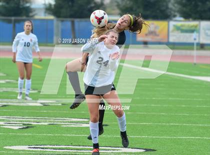 Thumbnail 1 in California vs. Clovis West photogallery.