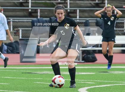 Thumbnail 1 in California vs. Clovis West photogallery.