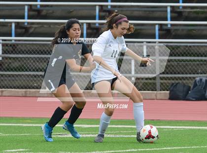 Thumbnail 2 in California vs. Clovis West photogallery.