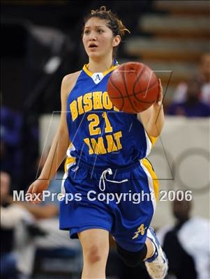 Thumbnail 2 in Bishop Amat vs. Sacramento (CIF State D3 Final) photogallery.