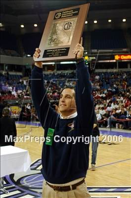 Thumbnail 3 in Bishop Amat vs. Sacramento (CIF State D3 Final) photogallery.