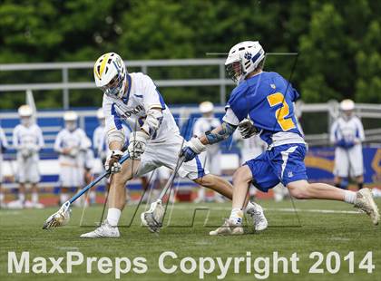 Thumbnail 3 in Bacon Academy vs. Brookfield (CIAC Class S 1st Round) photogallery.