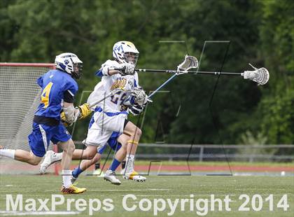 Thumbnail 3 in Bacon Academy vs. Brookfield (CIAC Class S 1st Round) photogallery.