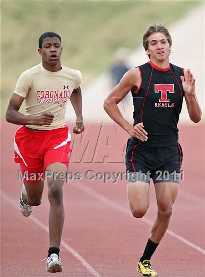 Thumbnail 2 in 2011 Texas Region 1 District 2-5A T&F Championships photogallery.