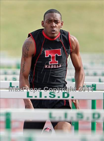 Thumbnail 3 in 2011 Texas Region 1 District 2-5A T&F Championships photogallery.