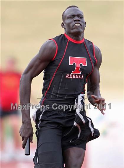 Thumbnail 2 in 2011 Texas Region 1 District 2-5A T&F Championships photogallery.