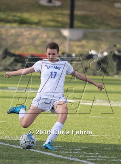 Thumbnail 2 in Green Mountain vs Rampart photogallery.