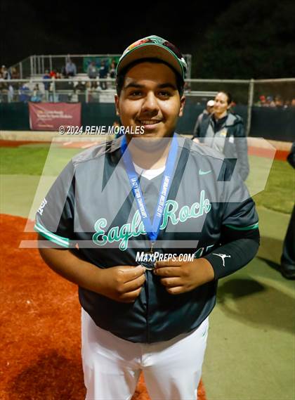 Thumbnail 2 in Monroe vs Eagle Rock (CIF LACS D2 Final) photogallery.
