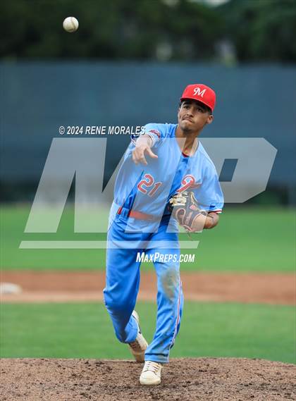 Thumbnail 2 in Monroe vs Eagle Rock (CIF LACS D2 Final) photogallery.