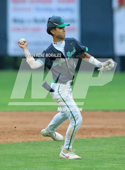 Thumbnail 2 in Monroe vs Eagle Rock (CIF LACS D2 Final) photogallery.