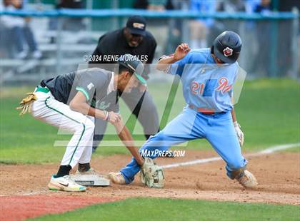 Thumbnail 1 in Monroe vs Eagle Rock (CIF LACS D2 Final) photogallery.