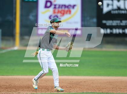 Thumbnail 2 in Monroe vs Eagle Rock (CIF LACS D2 Final) photogallery.