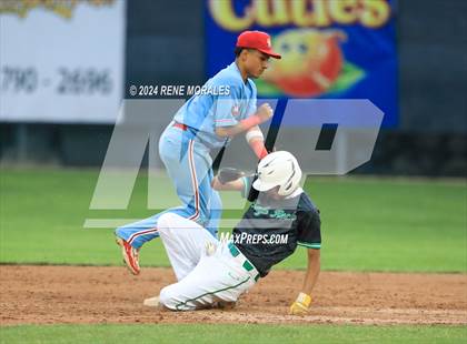 Thumbnail 2 in Monroe vs Eagle Rock (CIF LACS D2 Final) photogallery.