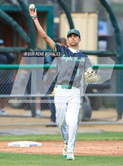 Thumbnail 2 in Monroe vs Eagle Rock (CIF LACS D2 Final) photogallery.