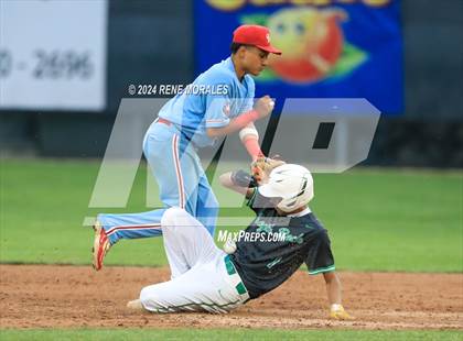 Thumbnail 1 in Monroe vs Eagle Rock (CIF LACS D2 Final) photogallery.