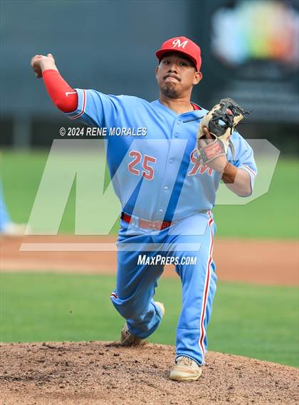 Thumbnail 1 in Monroe vs Eagle Rock (CIF LACS D2 Final) photogallery.