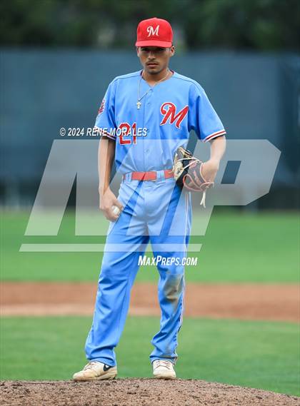 Thumbnail 2 in Monroe vs Eagle Rock (CIF LACS D2 Final) photogallery.